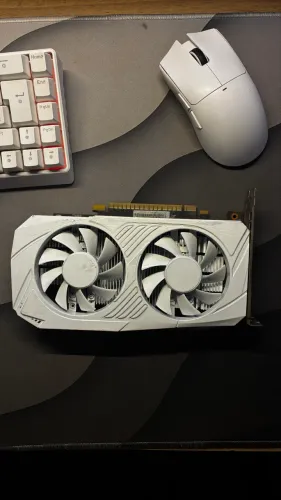 Placa de Vídeo GTX 1050 TI 4GB (BRANCA)