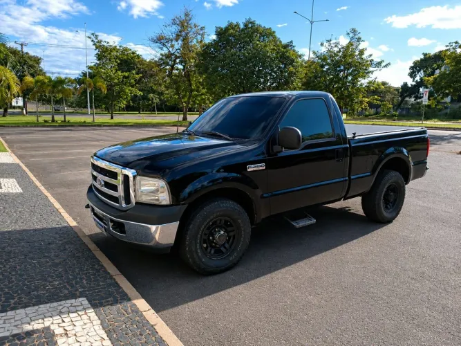 Ford F-250 XLT 3.9 4X2 Diesel TB 2007