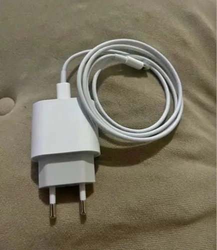 CARREGADOR APPLE 140,00