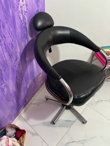 Vende-se cadeira de salão