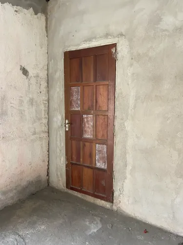 Casa com 1 Quarto(s) e 1 banheiro(s) para Alugar, 10 m² por R$ 685 / Mês