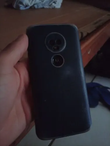 Vendo um Motorola moto g6 