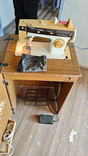 Maquina de costura singer 1992 funcionando