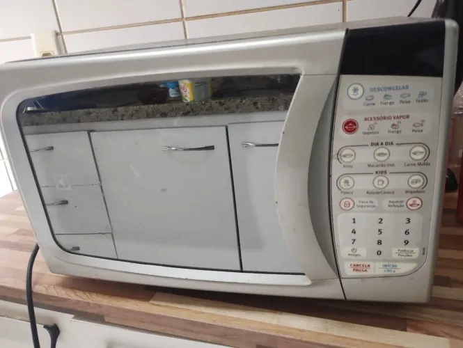 Microondas Electrolux ma30s