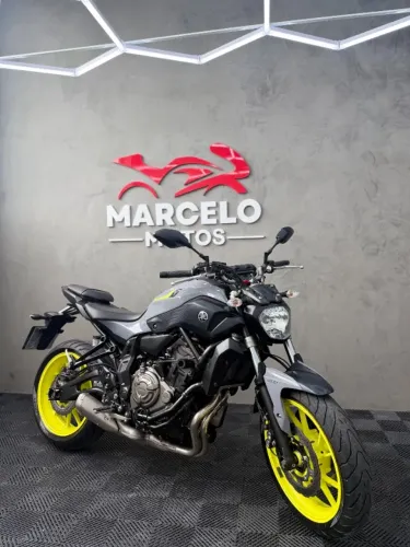YAMAHA MT-07 2018