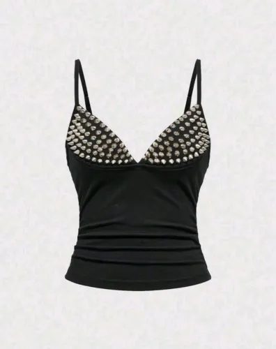 Blusa Preta com Spike metálico 