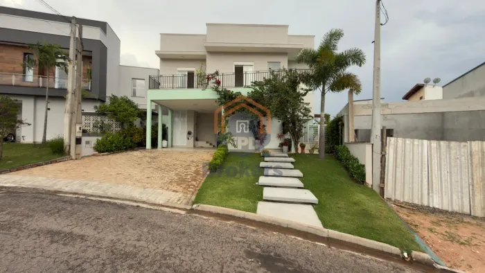 Casa de Condominio em Chácaras Aracary - Várzea Paulista, SP