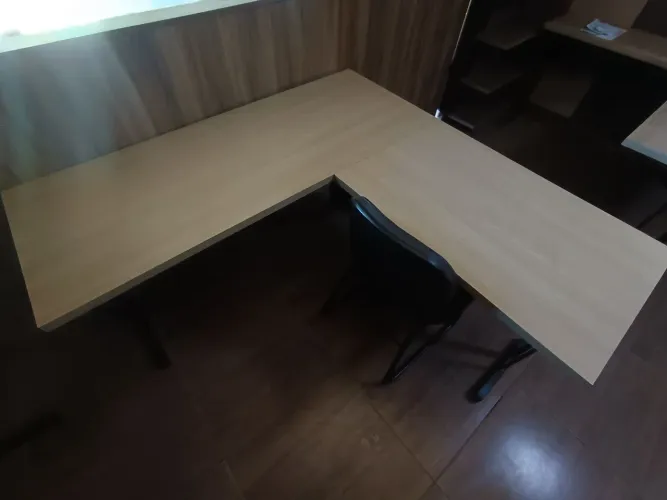 Mesa escritório L sem gaveta 150x150x60 Entregamos com frete