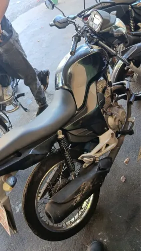 Vendo moto HONDA/CG 160 START