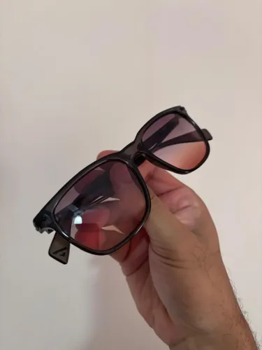 Oculos de sol Alok chilli beans