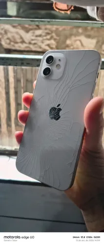 iPhone 12 pra sai logo 69 de bateria 64 GB