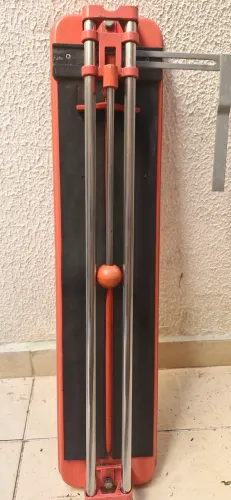 Riscadeira de pisos