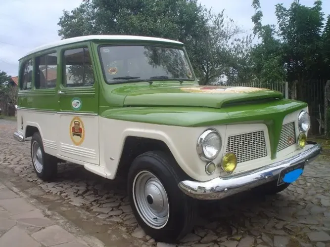 Ford Willys Rural 4X2 1971