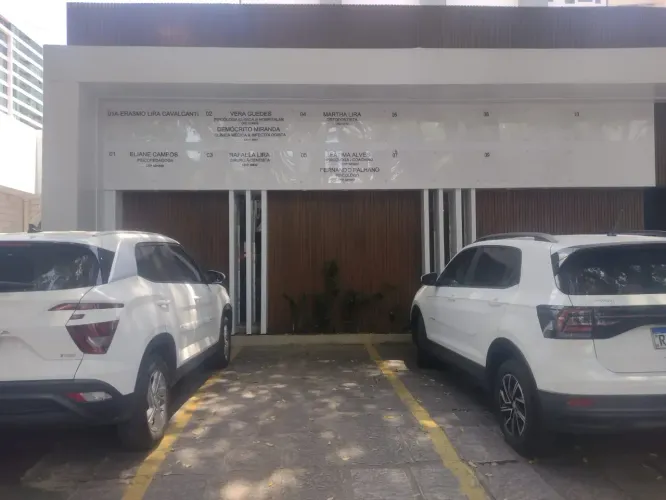 ALUGO ÓTIMA SALA COMERCIAL NO BAIRRO DO ESPINHEIRO / RECIFE