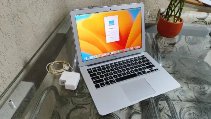 Macbook Air 13 2017 i5 1,8Ghz - Bateria Nova 1 Ciclo