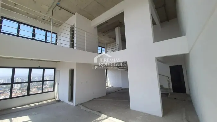 Sala comercial duplex à venda, 110 m² no Edifício The One Office Tower em Taubaté/SP.