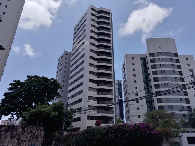 Apartamento 4 qts + Dep no Parnamirim/Casa Forte, Recife/PE