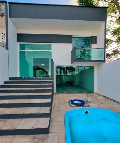ARAÇAGY - CASA COM PISCINA - RUA DO MANDACARU