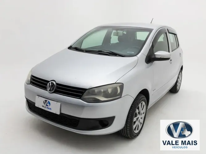 Volkswagen Fox 1.0 MI Total Flex 8V 5P 2012