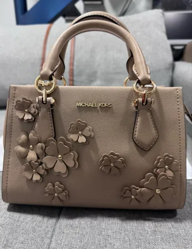 Bolsa Michael kors lançamento 2026