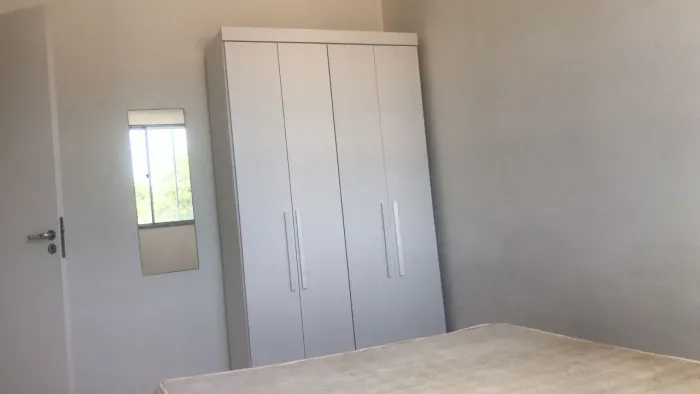 Armário de Roupa