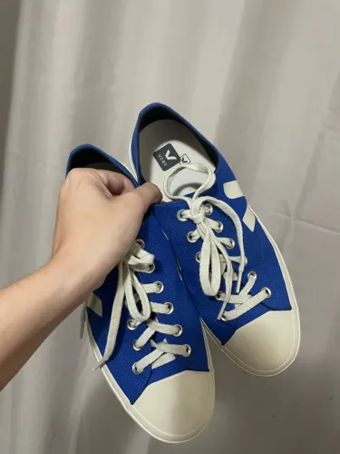 Tênis VERT Original Azul e Branco ? Tamanho 41