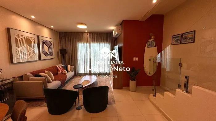 Excelente apartamento duplex mobiliado à venda no Condomínio Castanheiras Bairro Rio Made
