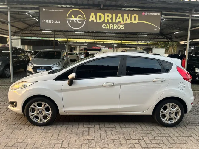 Ford Fiesta 1.6 16V Flex Mec. 5P 2016