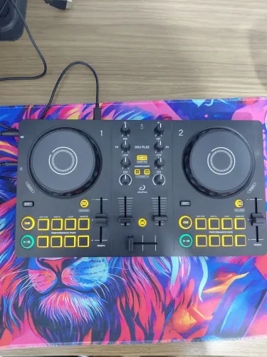 Controladora Pioneer DJ DDJ-FLX2 - Impecável | Apenas 6 Meses de Uso