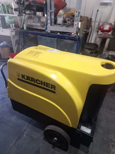 Lavadora karcher água quente