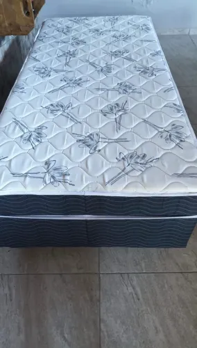 Cama de solteiro