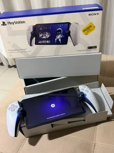 PlayStation portal semi novo 750 sem menos passo cartão