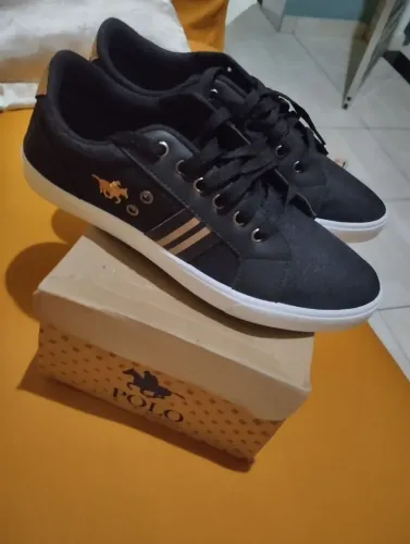 Tênis polo