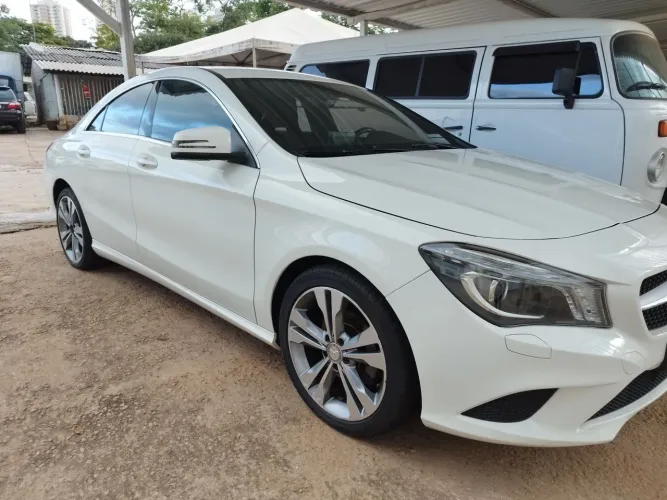Mercedes-Benz CLA-200 Urban 1.6 TB 16v/flex Aut. 2016