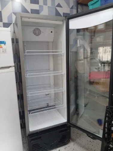 Cervejeira Polar 402L