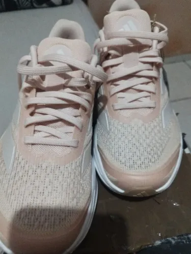 Addidas Duramo SL2, num 37, academia e corrida, na caixa, ideal pra presentear