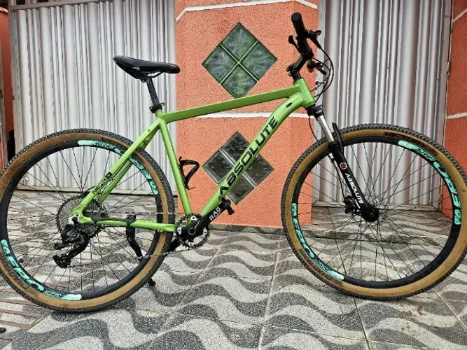 Bike Absolute Nero 5 Cassete 10v Freio Hidráulico