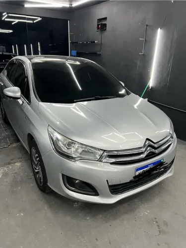 Citroen C4 Lounge Exclusive 1.6 Turbo Flex Aut. 2015