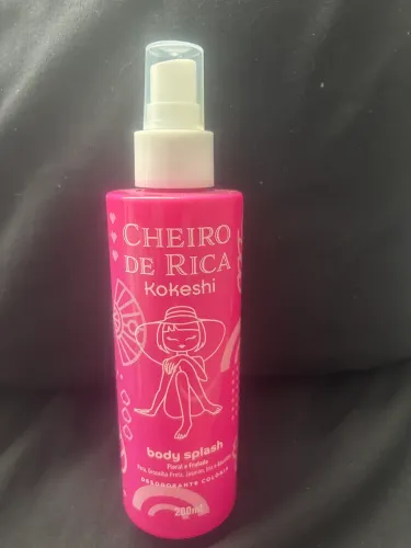 Body splash kokeshi cheiro de rica 