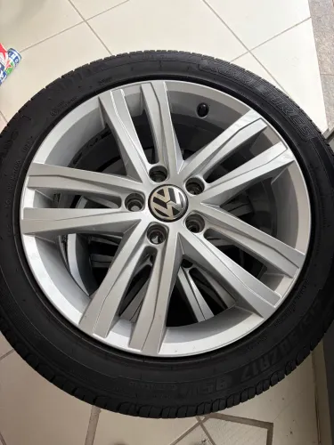 Rodas Originais Jetta Aro 17