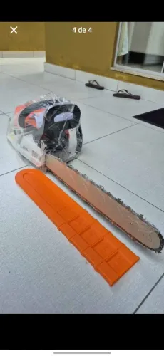OPORTUNIDADE!! Motosserra a combustão STIHL MS-382