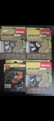Fans (ventoinhas) de 120mm(um é 40 reais ou todos 130 reais)
