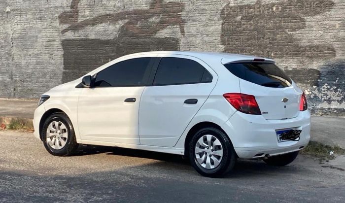 Imagem de Chevrolet Onix JOY Hatch 1.0 8V Flex Mec. 4P 2019