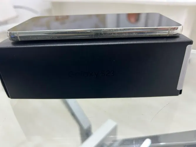 Smartphone Samsung S23/8gb/128gb