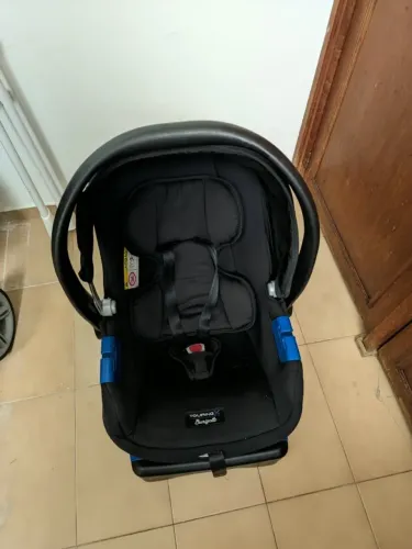 Bebê Conforto Burigotto Touring X + Base Veicular