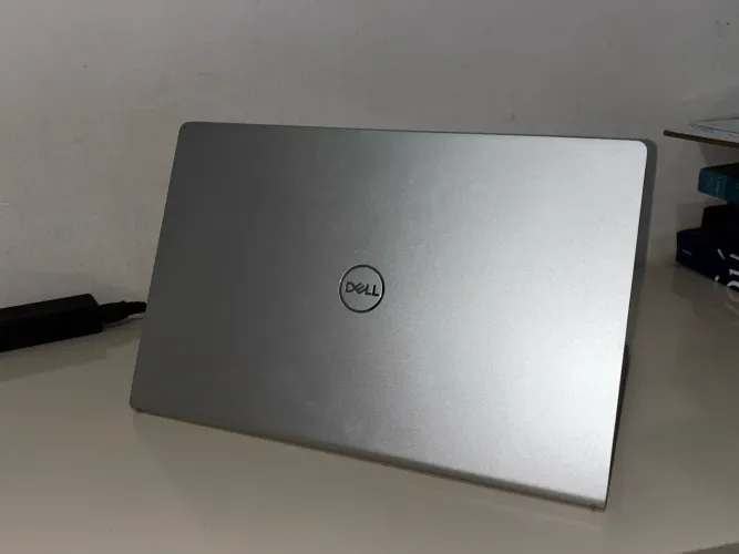 Notebook Dell Inspirion 15 3530 1TB SSD 16GB RAM