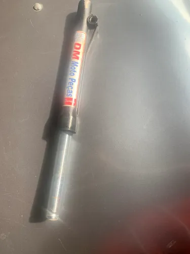 Vendo um ?BENGALA DA JET 125Ss? Bengala ?ESQUERDA?