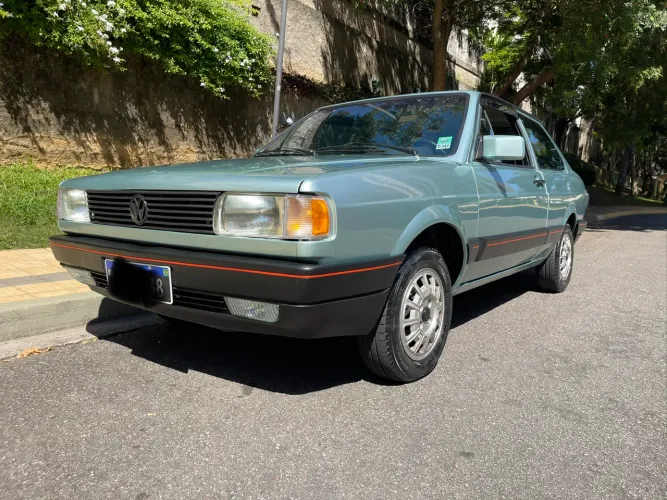 Volkswagen Voyage CL 1.8 (álcool) 1991
