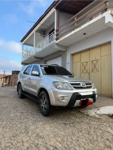 Toyota Hilux SW4 SRV D4-d 4X4 3.0 TDI Dies. AUT 2006