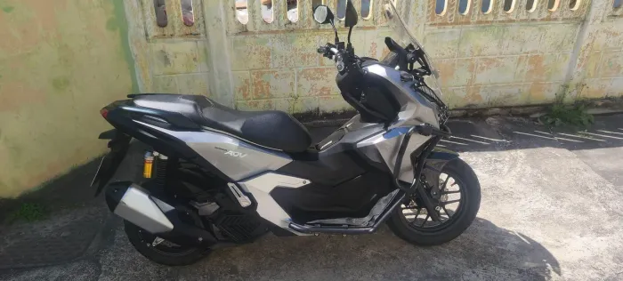 Moto toda em dia